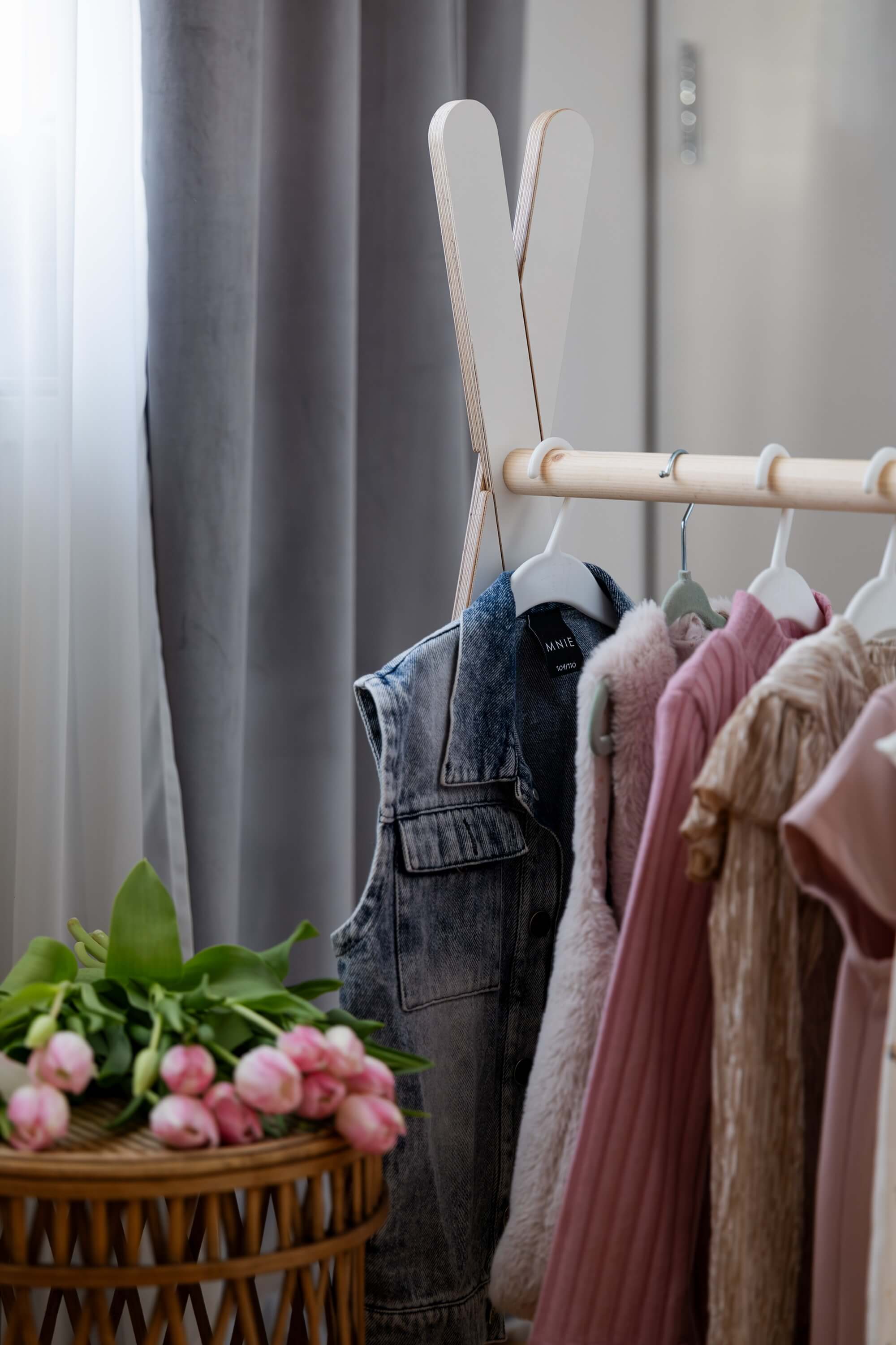 Clothes hanger MeowBaby® Tipi Hanger